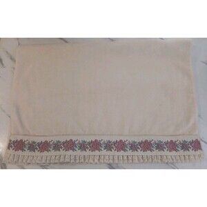 Vintage Ames Cream Floral Embroidered Lace Trimmed Bath Towel Romantic Cottage